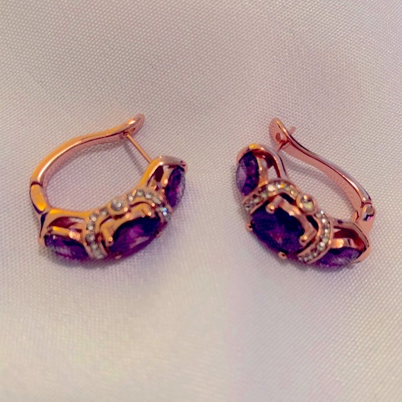 Elegant Gold w/Purple Gemstone Earrings and Ring Set - Picture 7 of 8